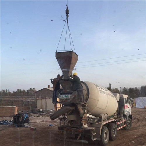 南雄市“精准瞄准”—— 吊车的 “定位导航” 技术